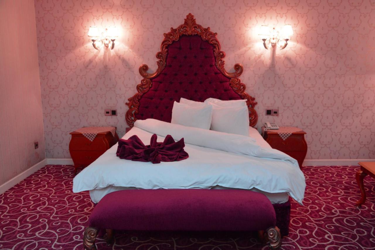 Deluxe Hotel ギャンジャ エクステリア 写真