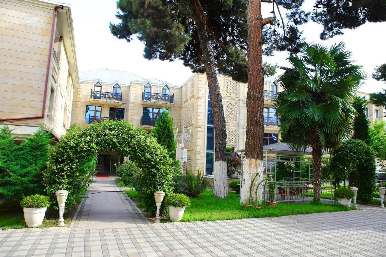 Deluxe Hotel ギャンジャ エクステリア 写真