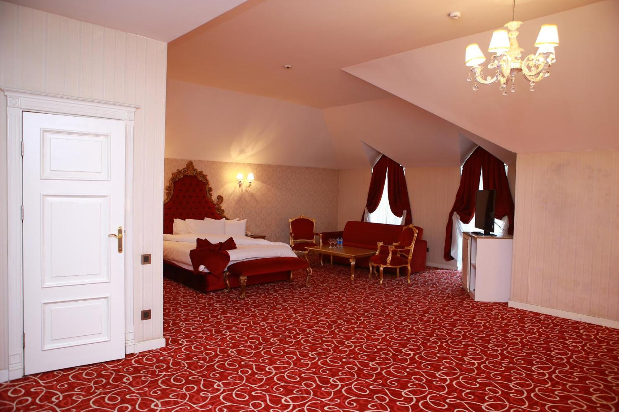 Deluxe Hotel ギャンジャ エクステリア 写真